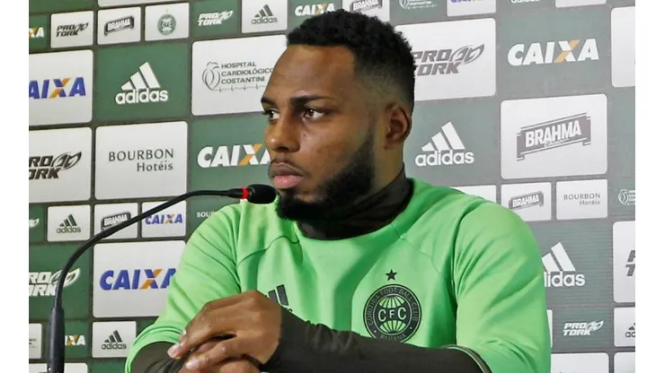 Luccas Claro relembra passagem pelo Coritiba
