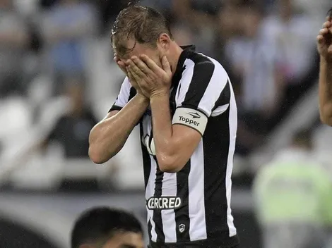 Montenegro não faz rodeio e projeta saída de Carli e mais 1 do Botafogo