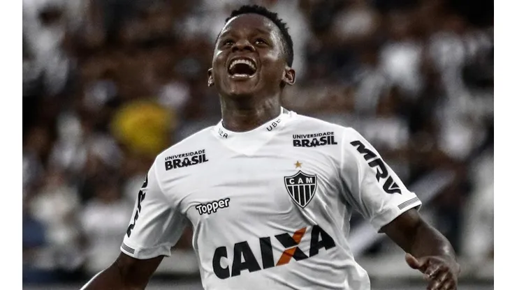 Cazares declara preferência por atuar no Corinthians