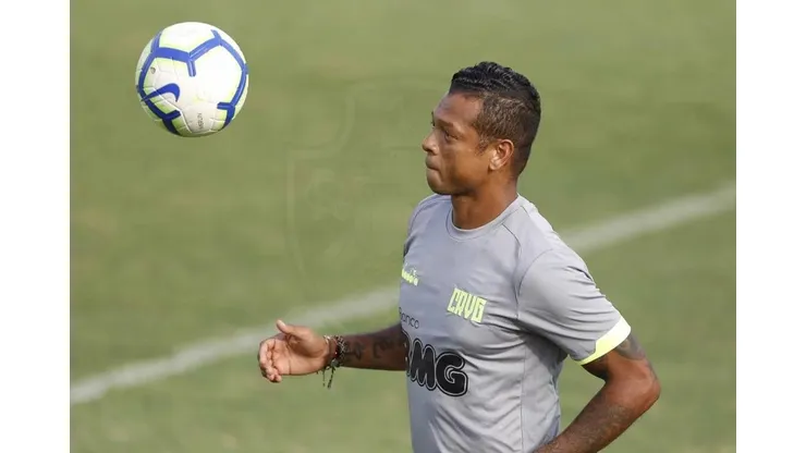 Fredy Guarín pretende ajudar o Vasco em reforços