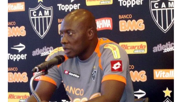Rincón quebra o silêncio e crítica postura de ex-treinador do Atlético Mineiro