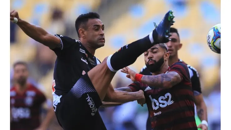 Presidente do Cruzeiro confirma interesse em Werley e Vasco traz resposta