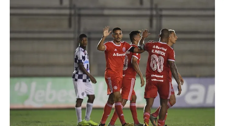 Internacional tem "heroi improváveç" neste começo de temporada"