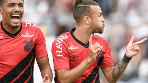 Dorival acena com mudanças no Athletico na Libertadores e Jajá está em pauta