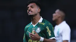 Gabriel Menino chegou a ser colocado como 'negociável', mas Abel mudou de ideia