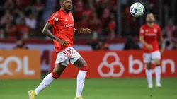 Internacional e Rosario Central brigam por vaga na Sul-Americana.