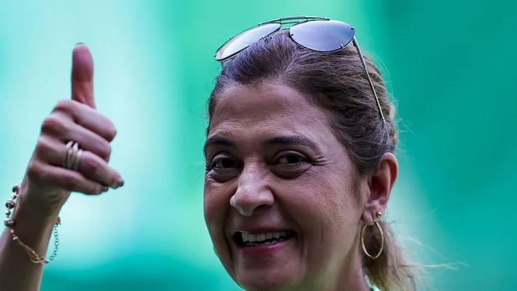 Leila Pereira antes de partida do Verdão. Crefisa está de saída do Clube Paulista.