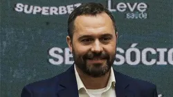 Bittencourt acelera as negociação com meio-campista