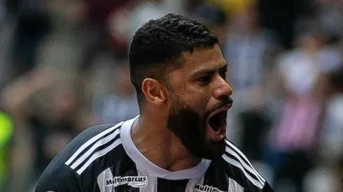 Hulk comemorando um dos gols na partida entre Atlético-MG x Vasco
