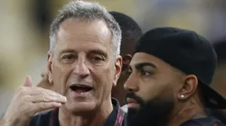 Rodolfo Landim e Gabriel Barbosa no Maracanã. Atacante deve deixar o Clube da Gávea.