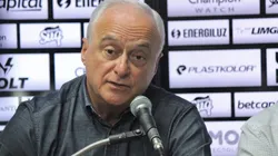 Foto: Patrick Floriani/FFC - Paulo Prisco pediu ajuda dos torcedores do Figueirense