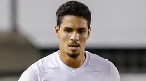 Foto: Marcello Zambrana/AGIF - Zagueiro é um dos alvos do Corinthians.