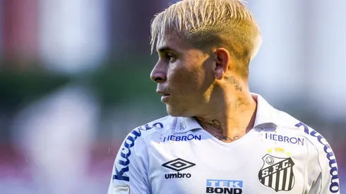 Foto: Marcello Zambrana/AGIF - Soteldo está se recuperado de cirurgia no peitoral e deve retornar em maio