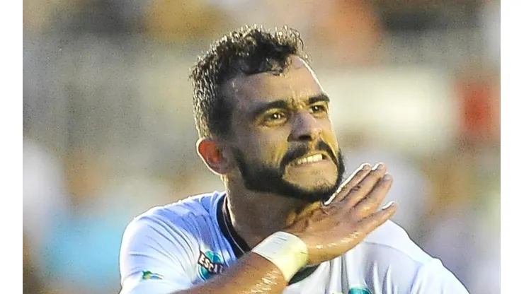 Foto: Armando Paiva/AGIF - Henrique Dourado