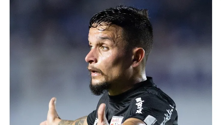 Agif/Diogo Reis - Artur quase jogou no Corinthians