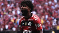 Foto: Ettore Chiereguini/AGIF - Gabigol em ação pela Supercopa do Brasil, contra o Palmeiras.