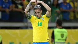 Foto: Fernando Moreno/AGIF - Antony: atacante ajudou o São Paulo mesmo de longe