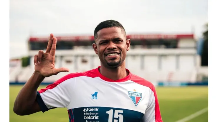 Foto: Vinicius Palheta e Viktor Araújo/ FEC - Júnior foi oficializado no fim de janeiro.