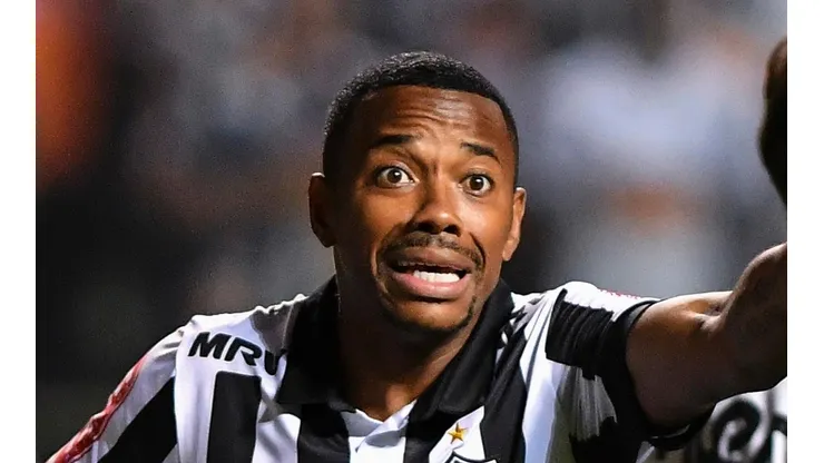 Getty Images/Pedro Vilela - Robinho acata pedido da Justiça