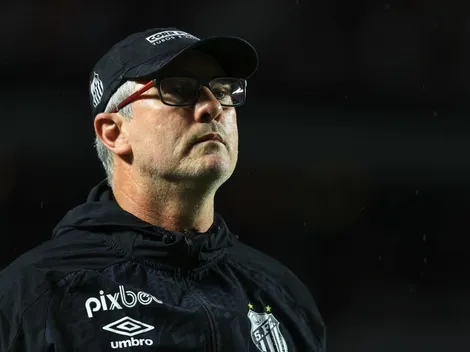 ALFINETOU! Odair Hellmann 'expõe' bastidores do Santos com futuro de atletas da base