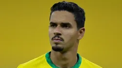 Foto: (Pedro Vilela/Getty Images) - Com passagem pela Seleção Brasileira, Lucas Veríssimo interessa ao Cruzeiro