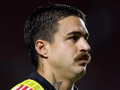 "Inacreditável"; Neves rebate torcedor do São Paulo e causa 'polêmica' na web