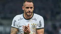 Renato Augusto com a camisa do Corinthians - Foto: Marcello Zambrana/AGIF