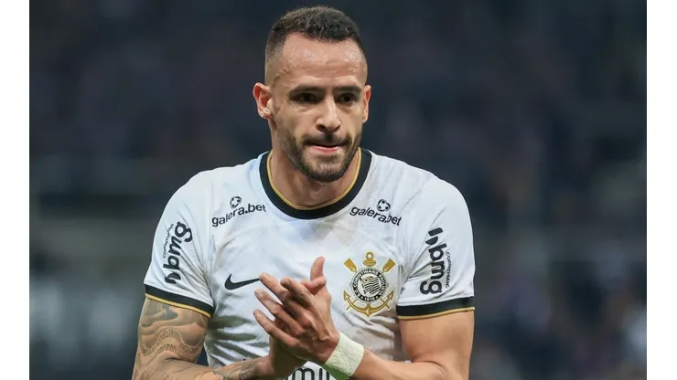 Renato Augusto com a camisa do Corinthians - Foto: Marcello Zambrana/AGIF