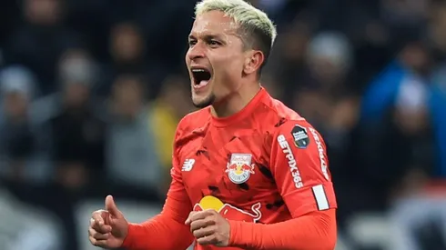 Foto: Marcello Zambrana/AGIF - Artur é o nome mais desejado pelo Palmeiras no momento.