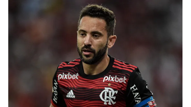 Thiago Ribeiro/AGIF - Everton Ribeiro