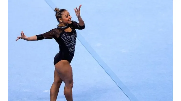 Flavia é um dos principais nomes do país na ginástica