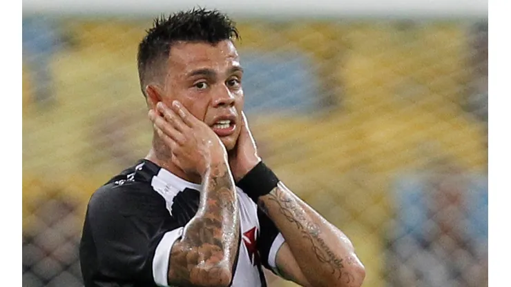 Foto: (Wagner Meier/AGIF) - Bernardo ficou marcado pelas polêmicas no Vasco