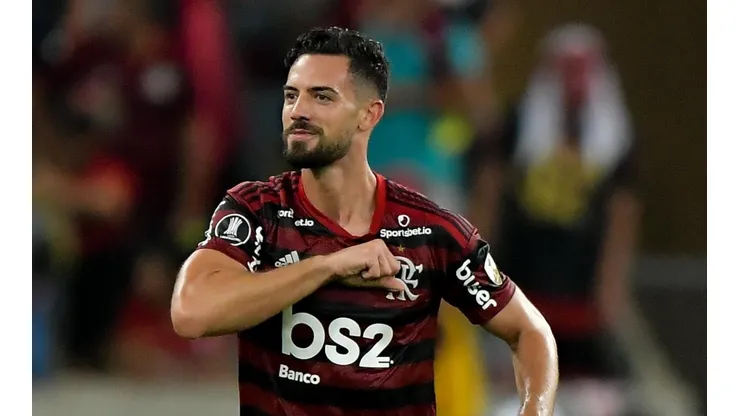 Bomba de última hora sobre destino de Pablo Marí faz Nação enlouquecer