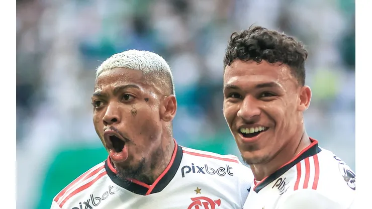 Foto: Marcello Zambrana/AGIF - Victor Hugo é um dos que vem aproveitando dias livres para evoluir visando a final do Carioca