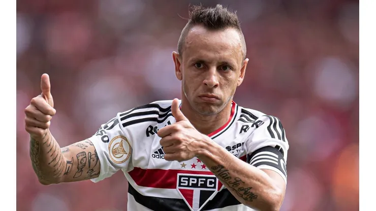 Jorge Rodrigues/AGIF - Rafinha pelo SPFC.