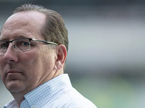 Textor se surpreende e Botafogo ganha novo rival por defensor de R$ 34mi