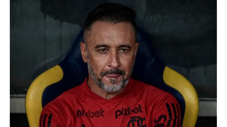 Foto: Thiago Ribeiro/AGIF - Vítor Pereira está em busca de seu primeiro título com o Flamengo