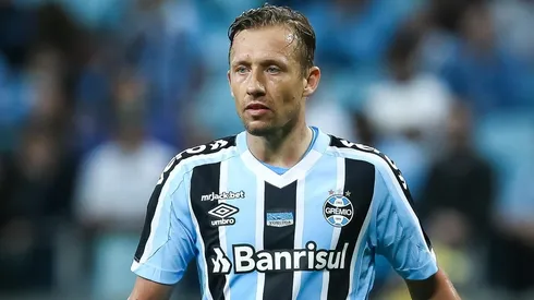 Pedro H. Tesch/AGIF - Lucas Leiva é cria da base do Grêmio