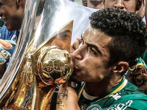 Egídio fica ‘contra parede' para responder sobre remédio no Palmeiras em 2015