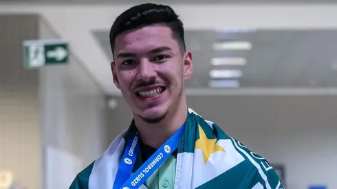 Foto: Divulgação / Site Oficial do Coritiba – Jean Pedroso fez parte do grupo que venceu o Sul-Americano Sub-20.