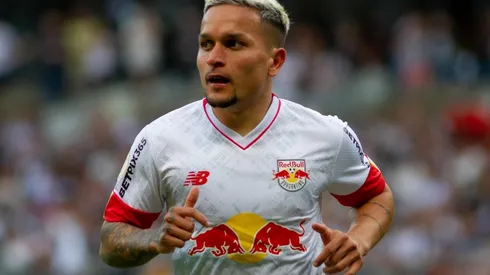 Foto: Fernando Moreno/AGIF - Artur está no radar do Corinthians desde o fim de 2022