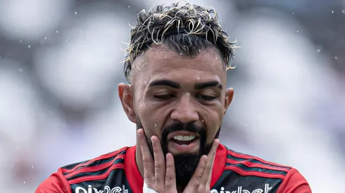 Gabigol com a camisa do Flamengo - Foto: Jorge Rodrigues/AGIF