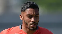 Pedro Martins/AGIF - César Martins, zagueiro.