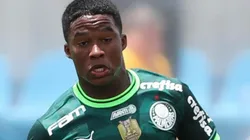 Foto: Cesar Greco/Palmeiras - Endrick recebe lição de Rivaldo