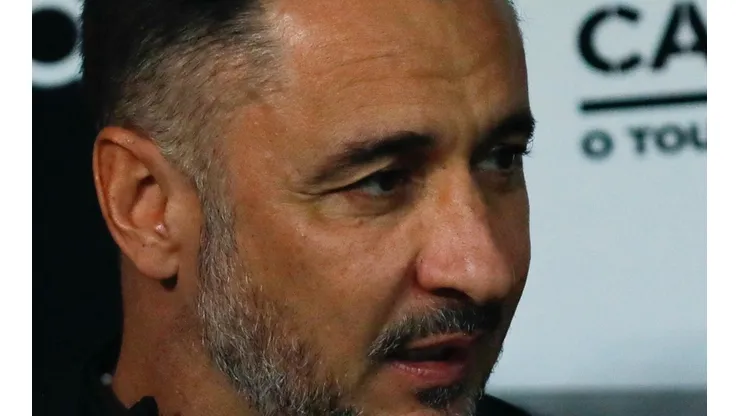 - Vítor Pereira