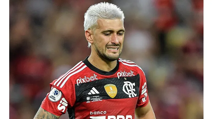 Thiago Ribeiro/AGIF - Arrascaeta no Flamengo.