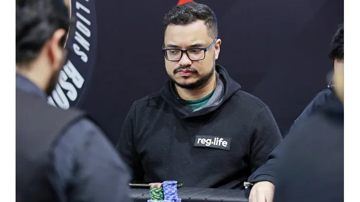 Kim de Sousa chegou na decisão de dois torneios de poker online (Foto: Luis Bertazini/BSOP)