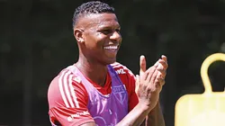 Foto: (Twitter Oficial São Paulo/Divulgação) - Arboleda deve ser uma das novidades do São Paulo para as quartas de final do Paulistão