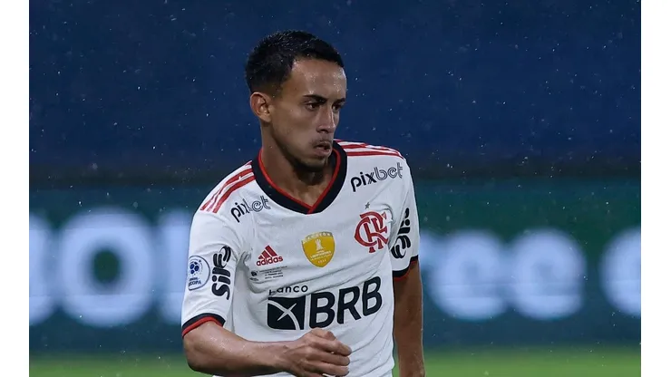 Vitor Pereira toma decisão inusitada sobre Matheus Gonçalves