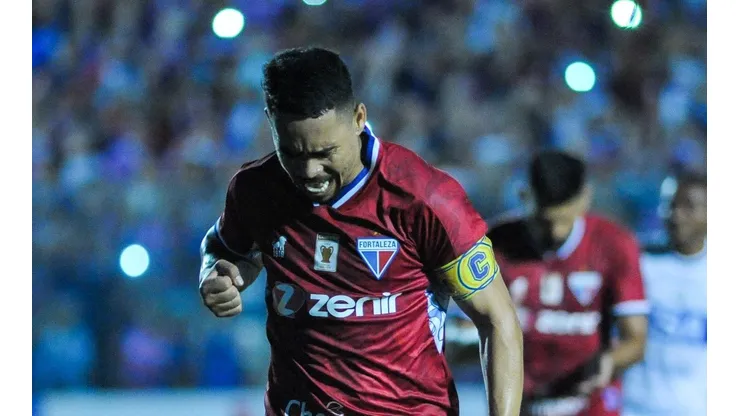 Foto: (Kely Pereira/AGIF) - Pikachu deve ser a grande novidade do Fortaleza para o jogo contra o Cerro Porteño, na Libertadores